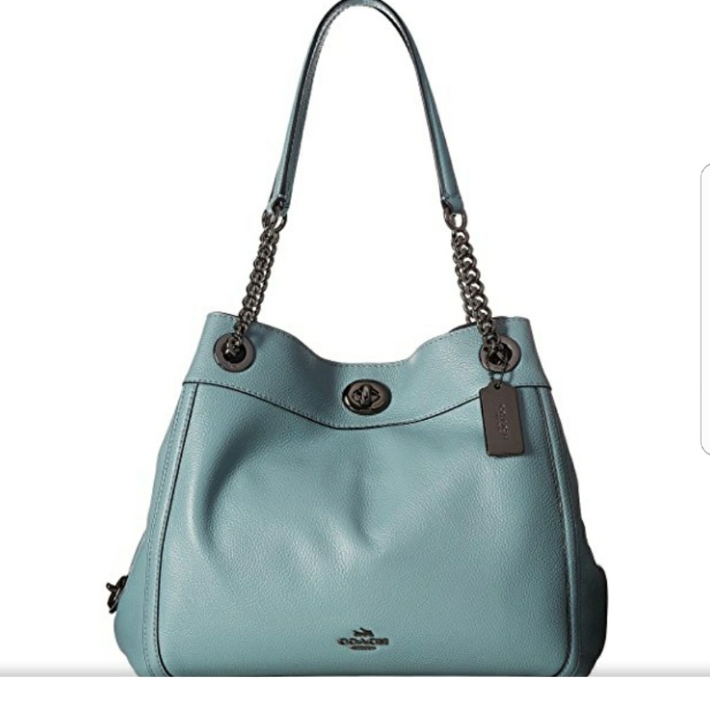 Coach Turnlock Edie. DK/cloud color. #36855